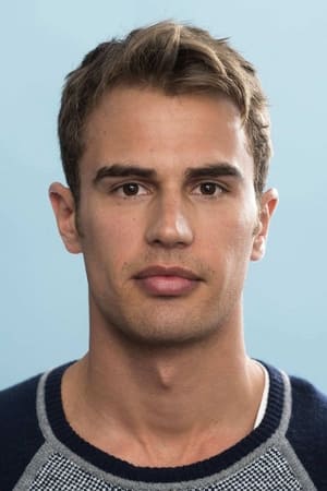 Theo James profil kép