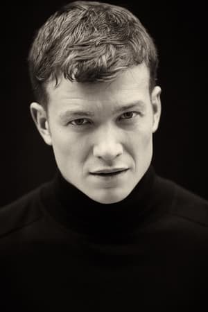 Ed Speleers profil kép