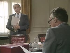 Yes, Prime Minister 2. évad Ep.1 1. epizód