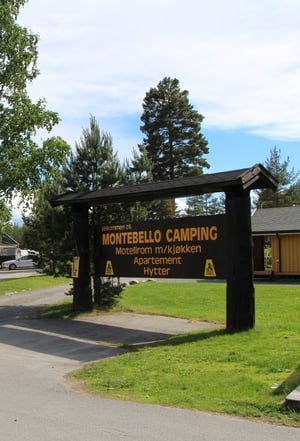 Montebello Camping poszter