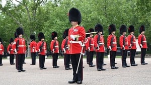 The Queen's Guards: A Year In Service kép