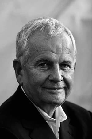 Ian Holm profil kép