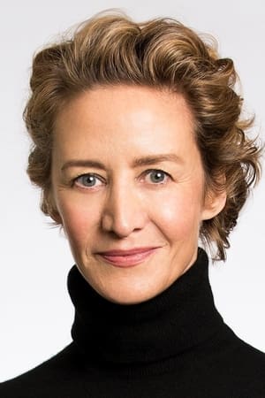 Janet McTeer profil kép