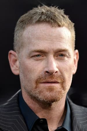 Max Martini profil kép