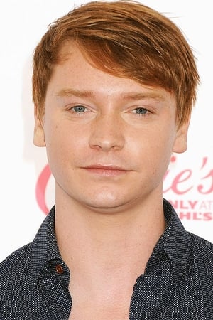 Calum Worthy profil kép