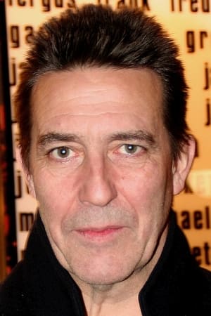 Ciarán Hinds profil kép