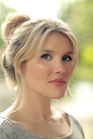 Emerald Fennell profil kép