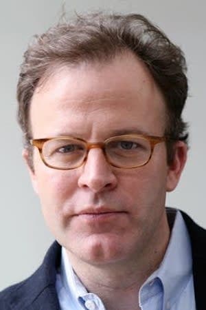 Tom McCarthy profil kép