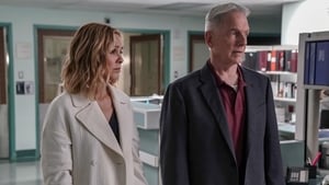 NCIS 16. évad Ep.24 Apák és lányok