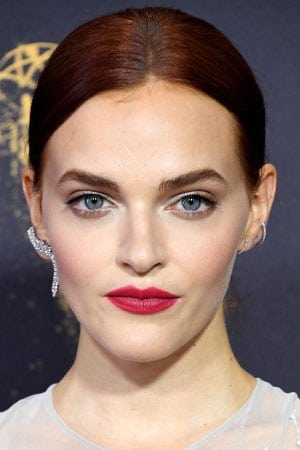 Madeline Brewer profil kép