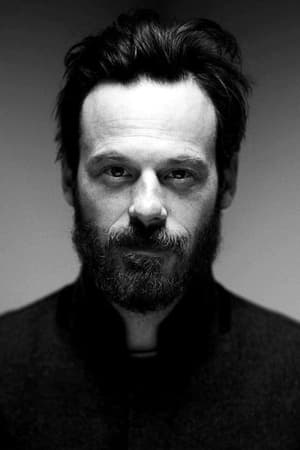 Scoot McNairy profil kép