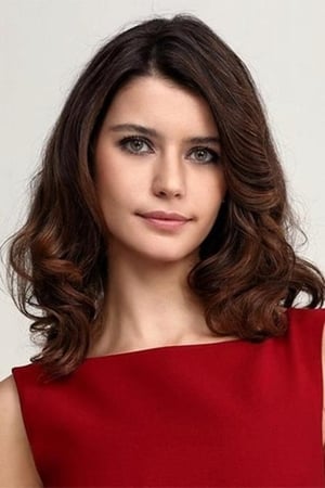 Beren Saat profil kép